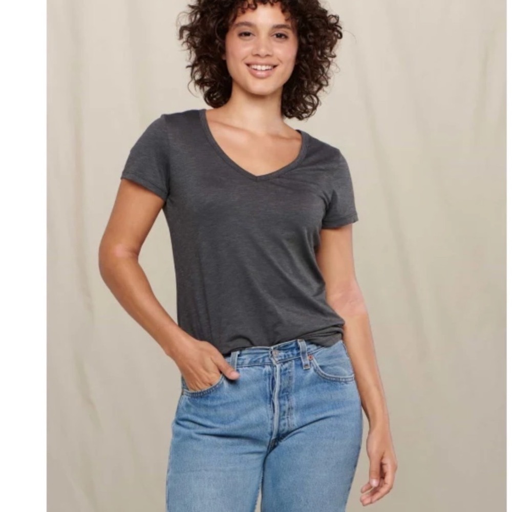 Toad&Co‎ Womens Marley II Short Sleeve V-Neck Tee Charcoal Gray Organic Cotton S